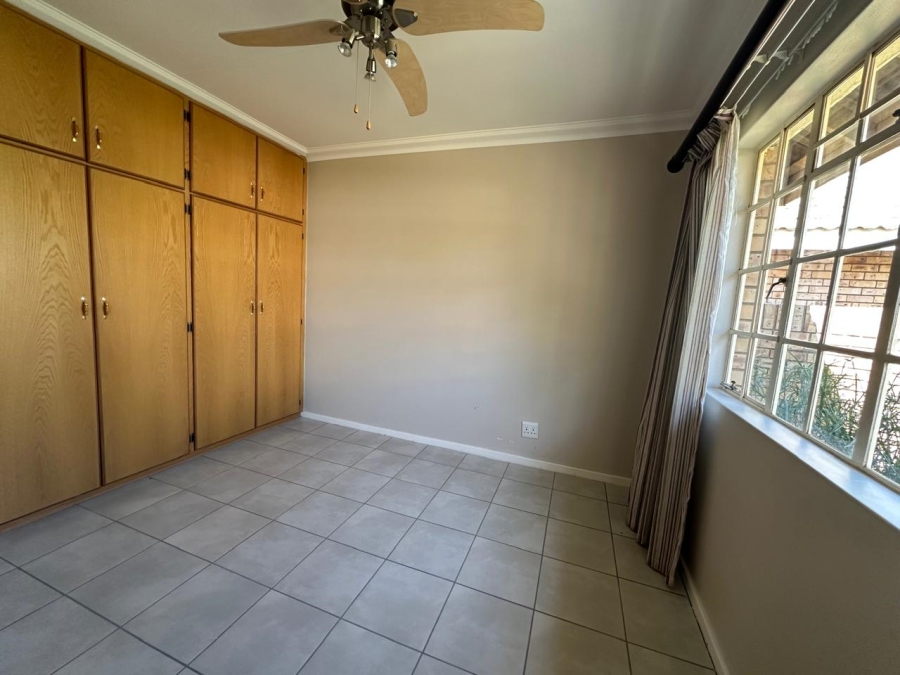 To Let 3 Bedroom Property for Rent in Groenvlei Sh Free State